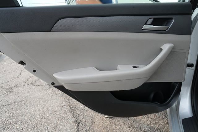 Used 2018 Hyundai Sonata SE image 27