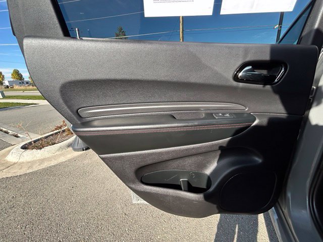 Used 2025 Dodge Durango GT AWD/4WD image 43