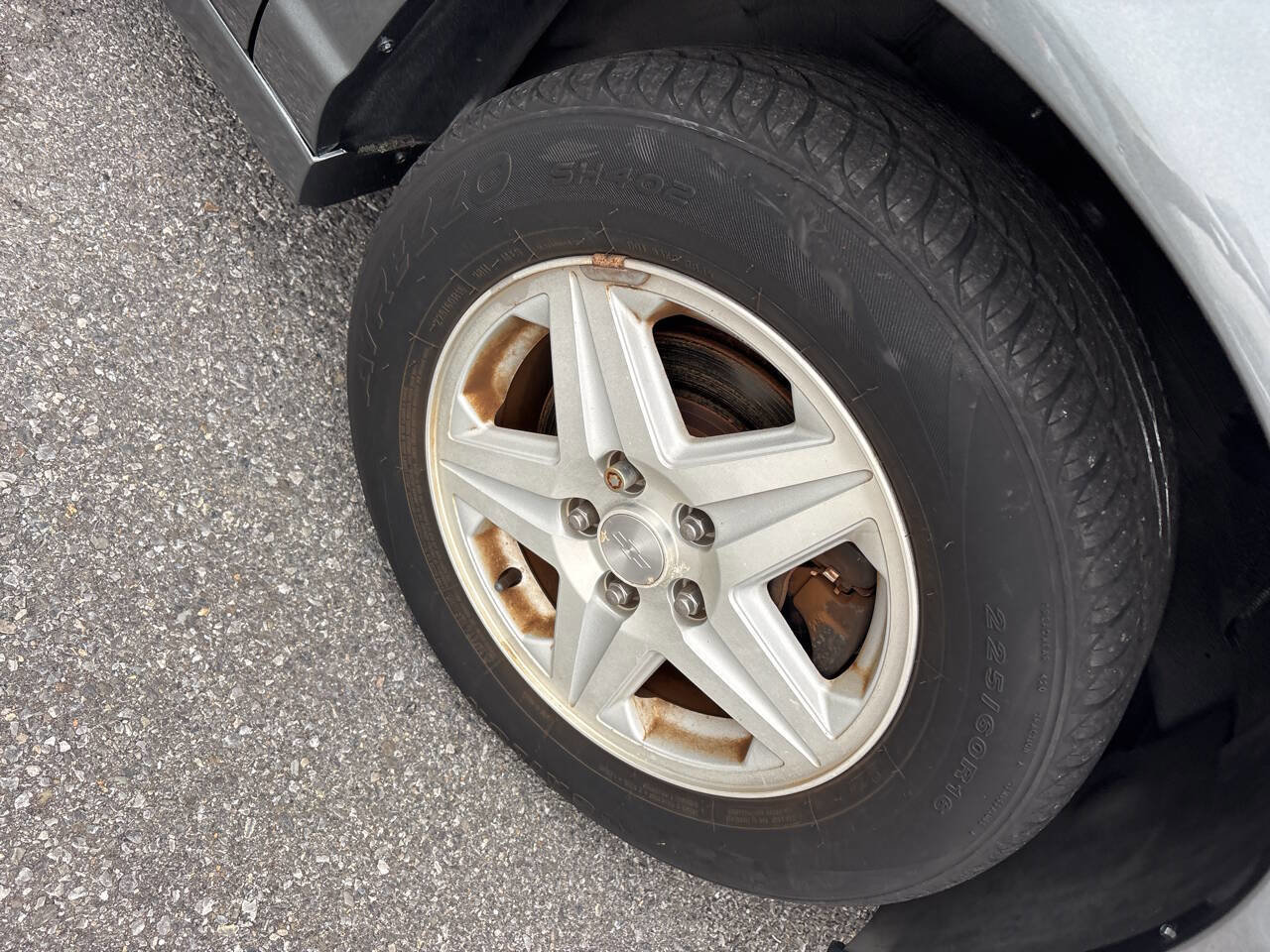 Used 2004 Chevrolet Monte Carlo LS w/ Preferred Equipment Group FWD image 11