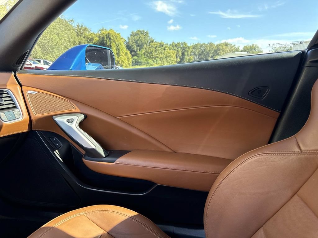 Used 2014 Chevrolet Corvette Stingray Convertible w/ 3LT Preferred Equipment Group RWD image 17