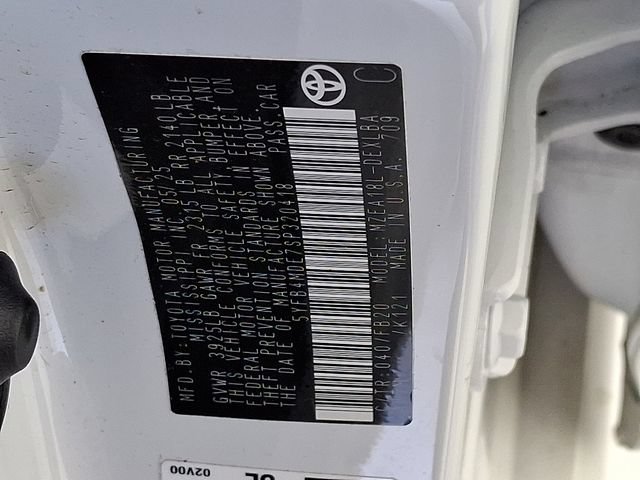 Certified 2025 Toyota Corolla LE FWD image 33