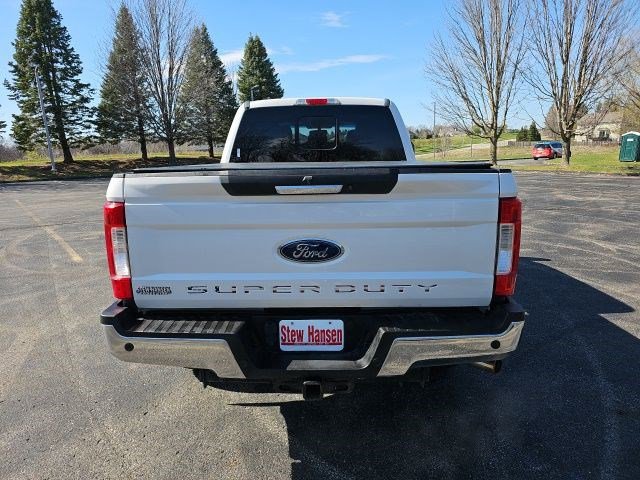 Used 2018 Ford F250 Lariat w/ Chrome Package AWD/4WD image 5