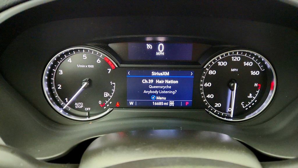 Used 2023 Cadillac XT4 Premium Luxury w/ Enhanced Visibility Package image 15