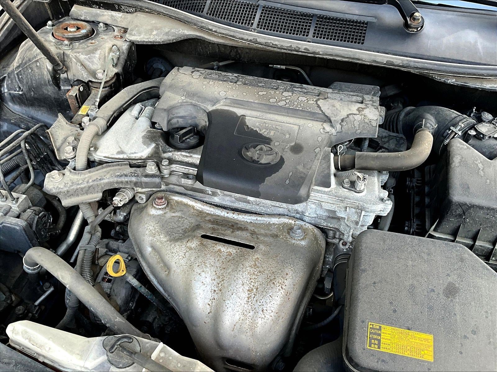Used 2015 Toyota Camry SE w/ Moonroof Package FWD image 29