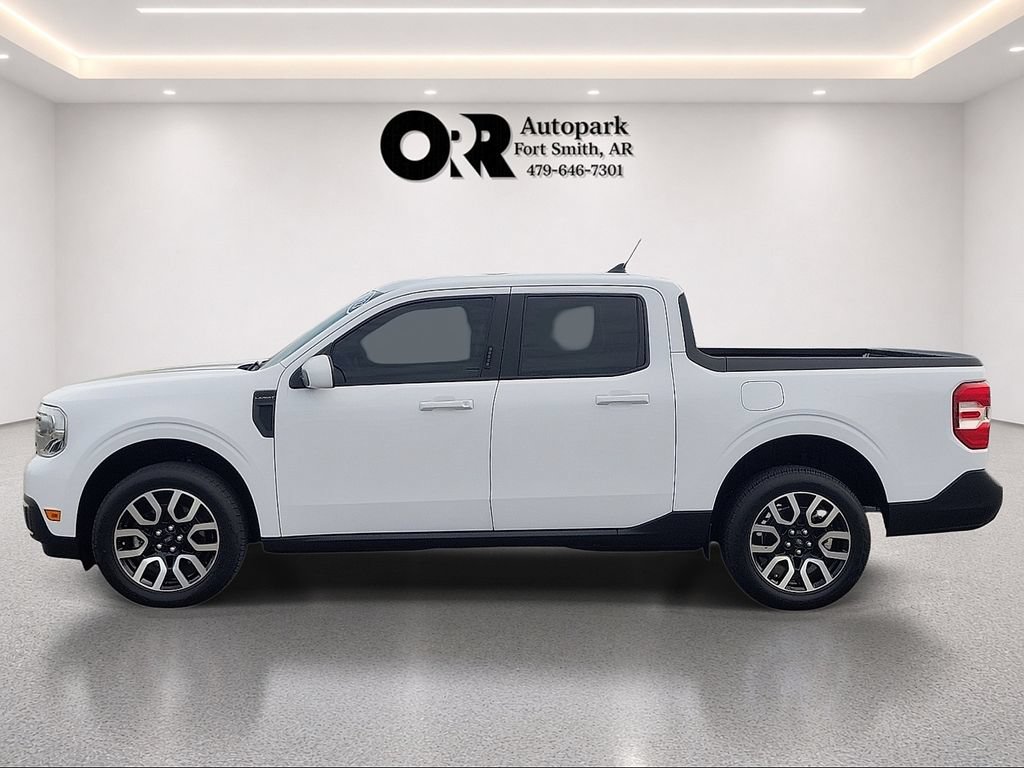 Used 2023 Ford Maverick Lariat w/ Lariat Luxury Package FWD image 3