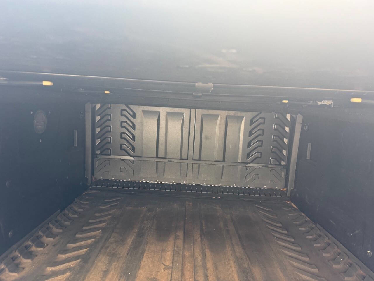 Used 2008 Cadillac Escalade EXT image 12