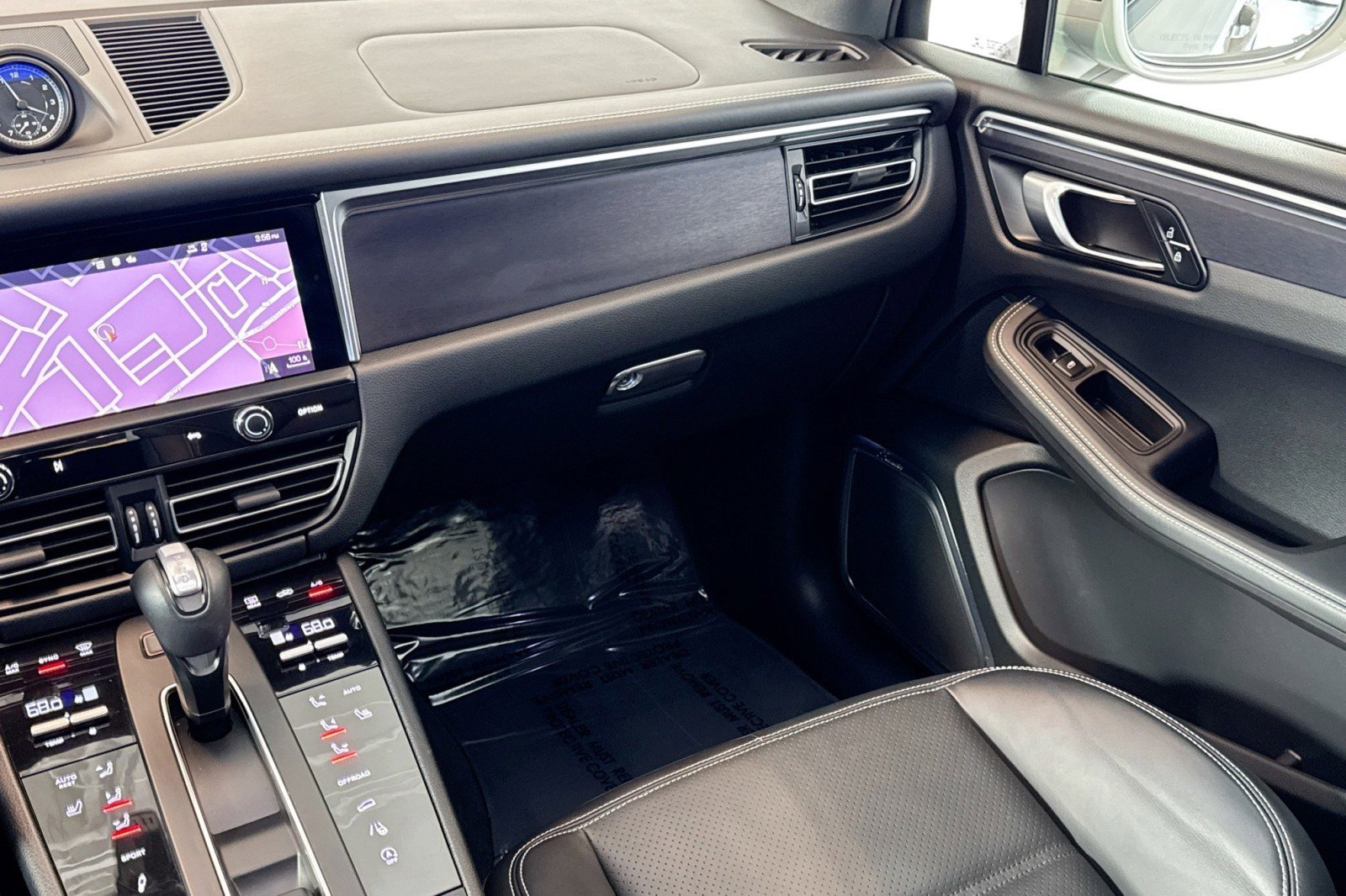 Used 2023 Porsche Macan GTS image 22