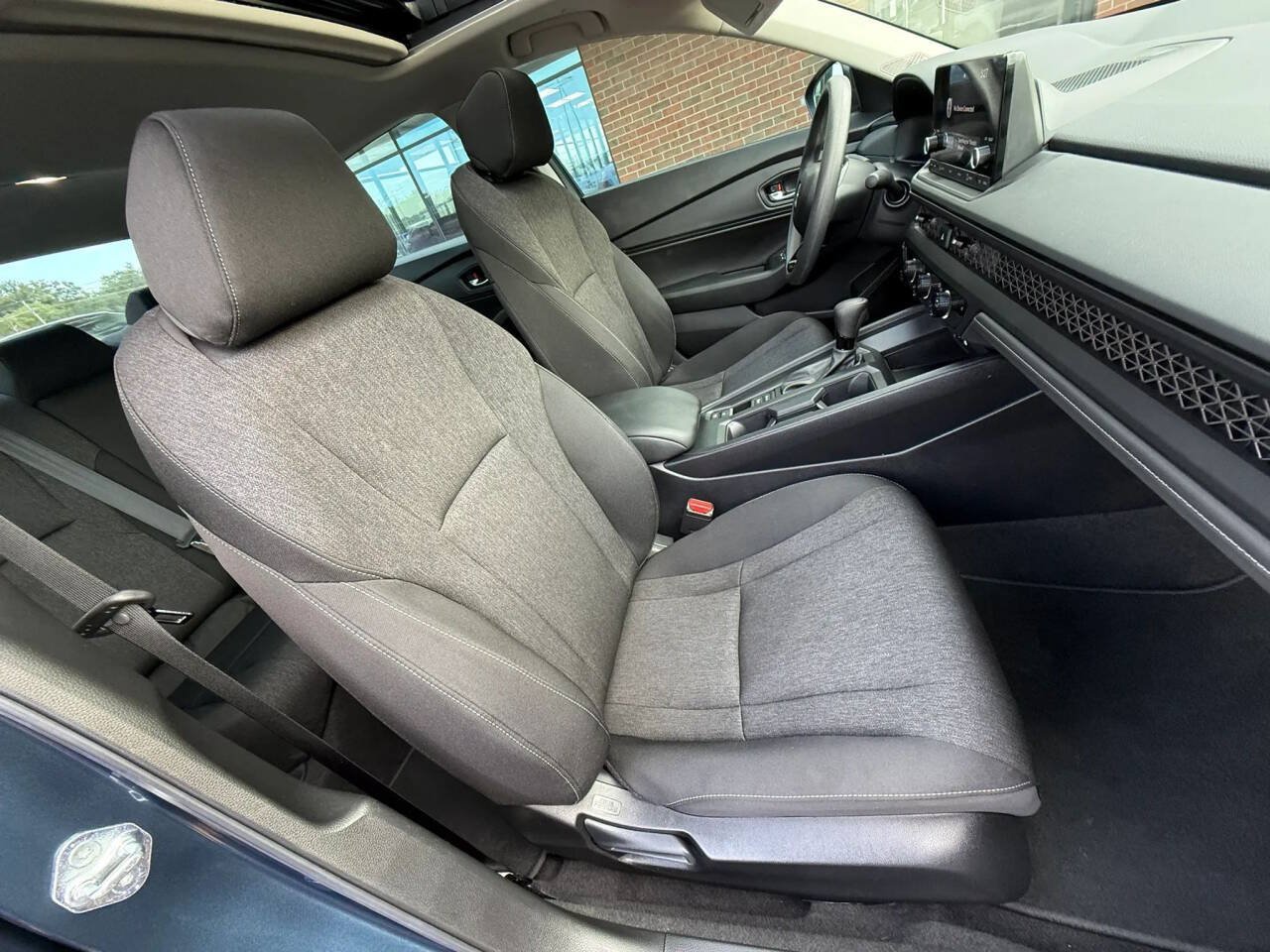 Used 2025 Honda Accord SE image 8