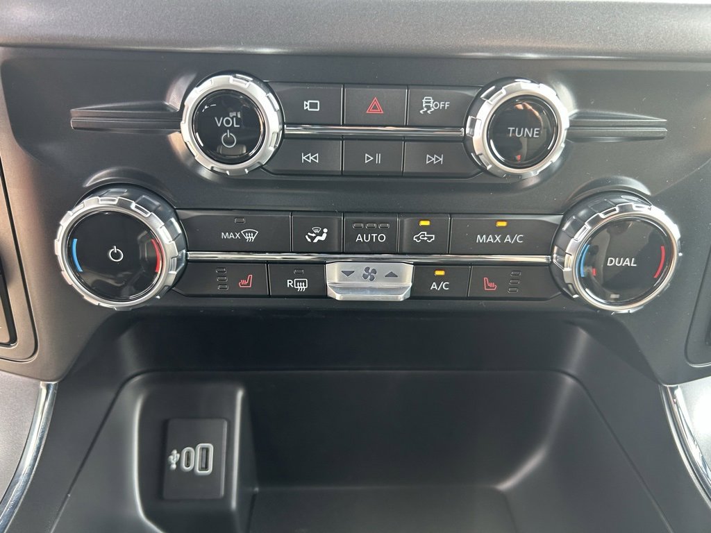 New 2025 Ford F150 XLT image 15
