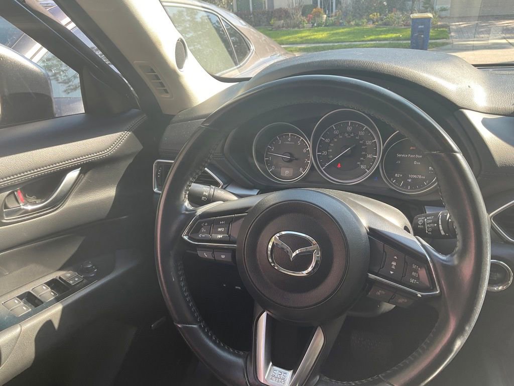 Used 2018 MAZDA CX-5 Touring w/ Preferred Equipment Package image 8