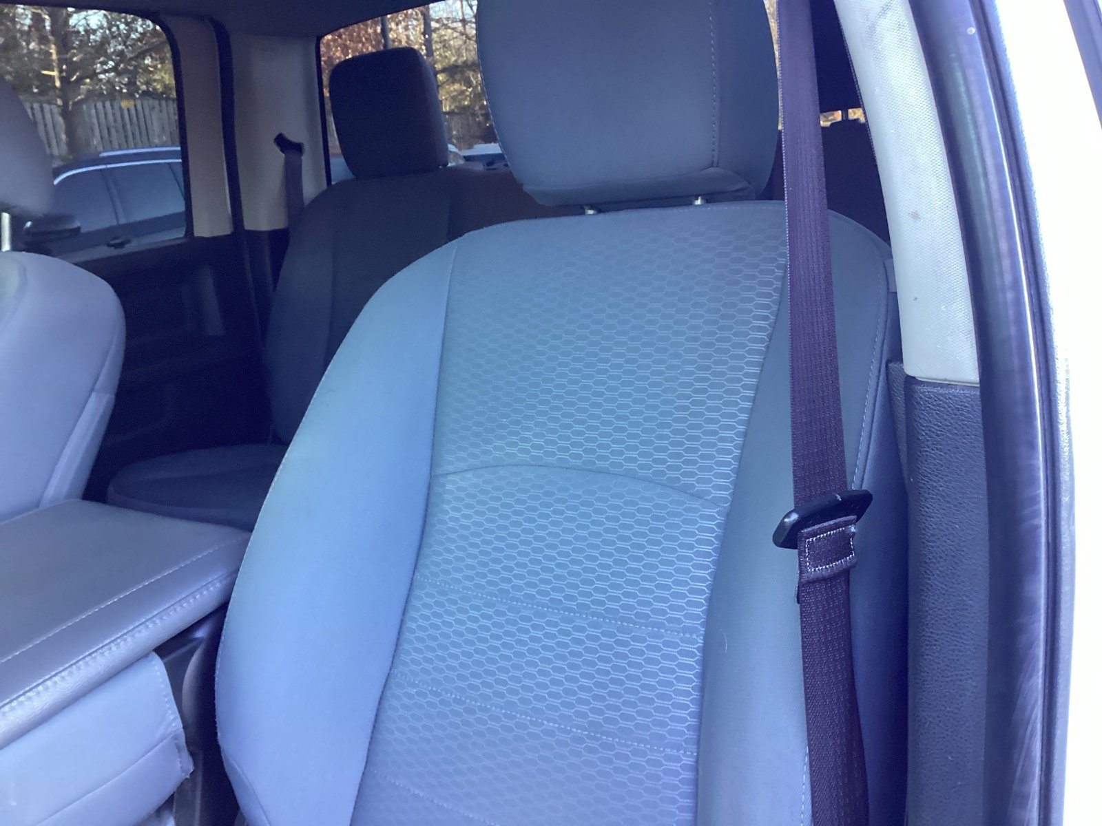 Used 2017 RAM 3500 Tradesman w/ Chrome Appearance Group image 9