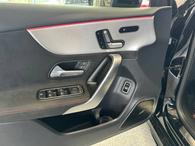 Used 2020 Mercedes-Benz A 35 AMG 4MATIC image 9