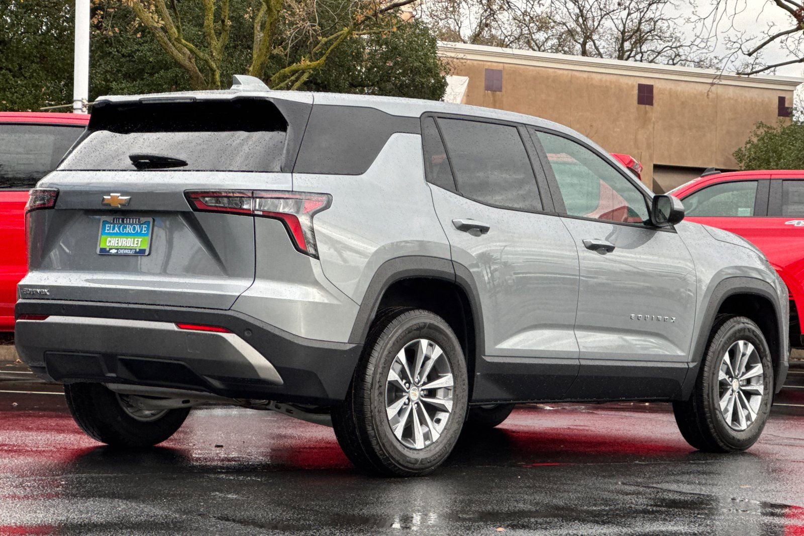 New 2026 Chevrolet Equinox LT image 3