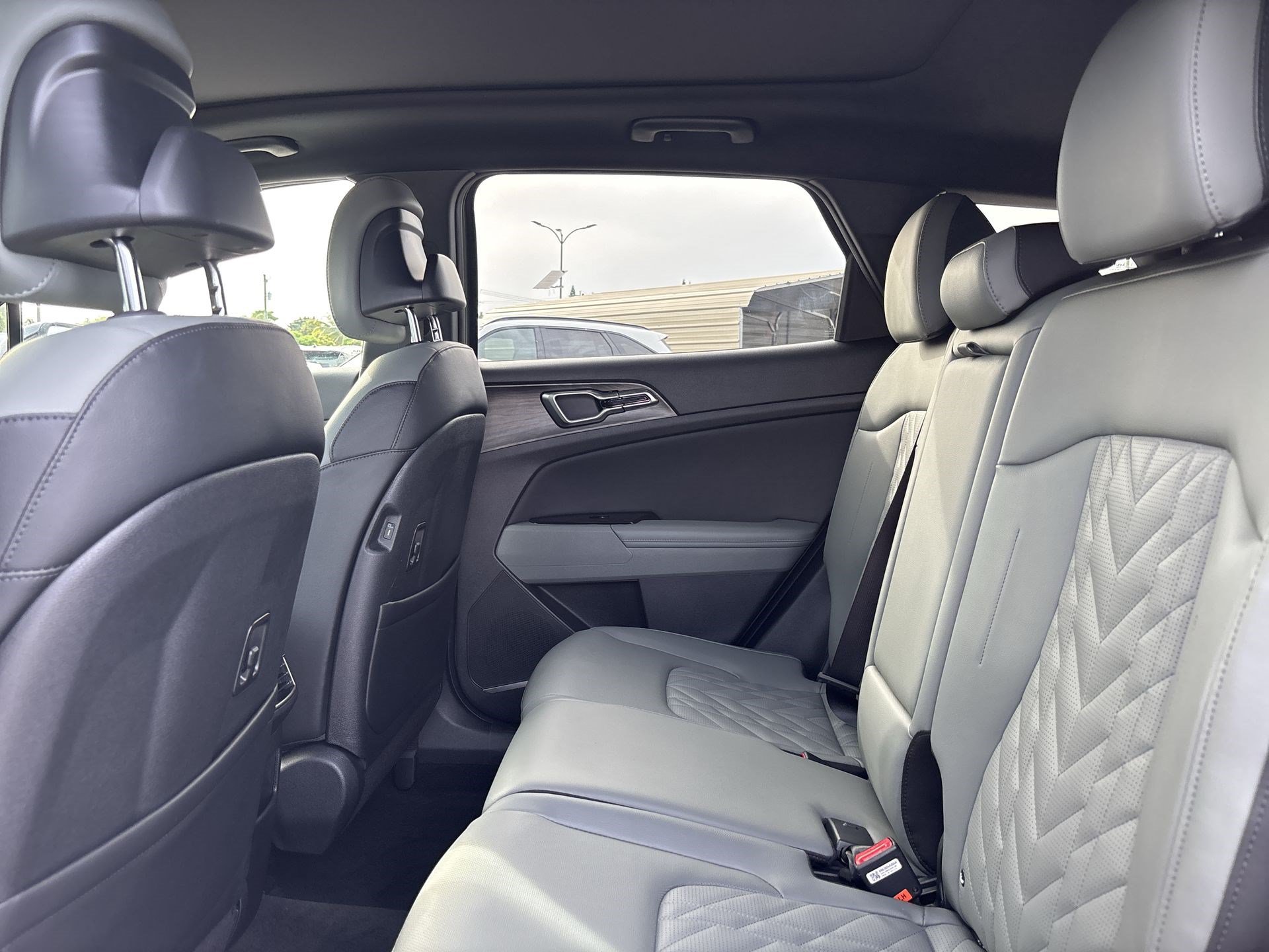 Used 2024 Kia Sportage X-Pro Prestige AWD/4WD image 22