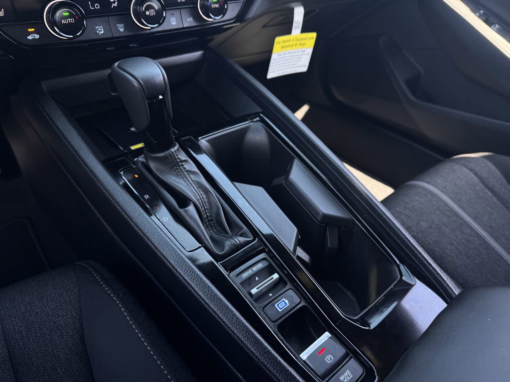 Used 2025 Honda Accord Sport image 19