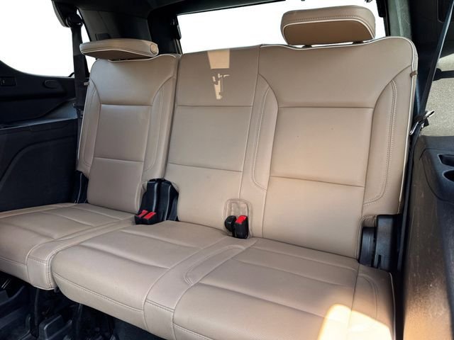 Used 2023 Chevrolet Tahoe Premier AWD/4WD image 15