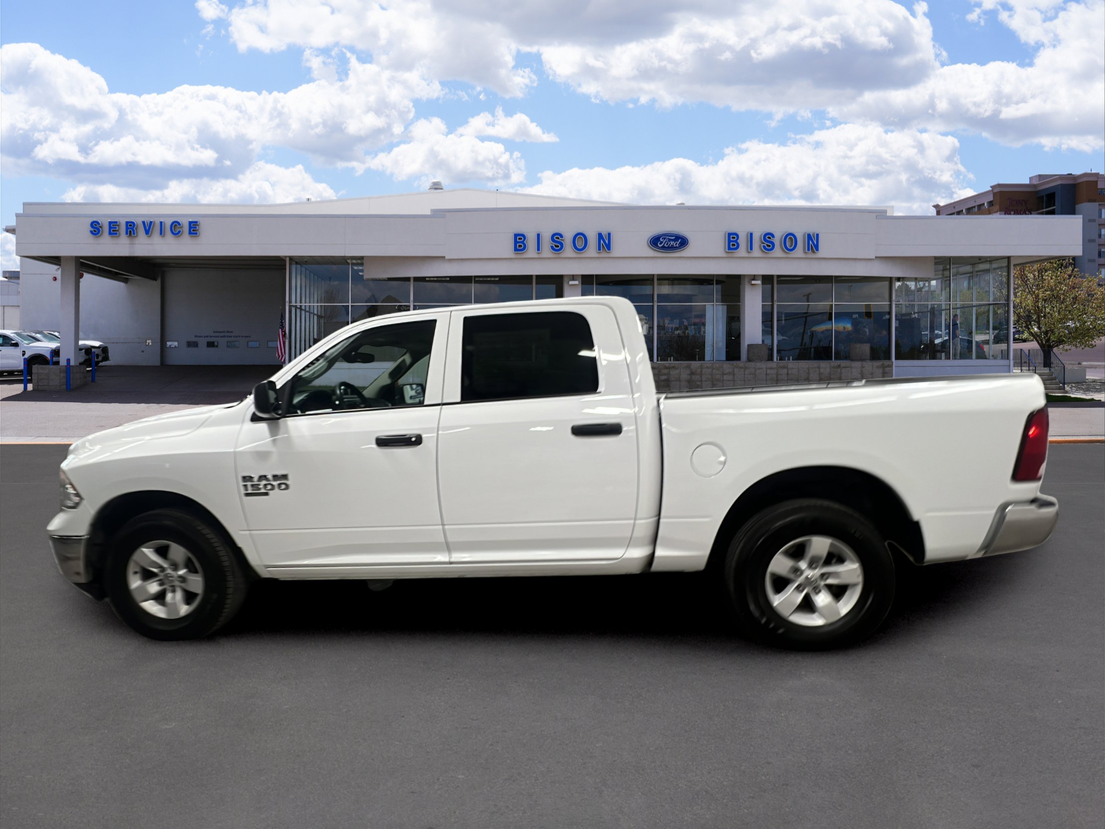 Used 2022 RAM 1500 Classic SLT w/ Protection Group image 6