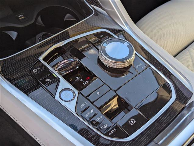 New 2026 BMW X6 xDrive40i w/ Executive Package image 14