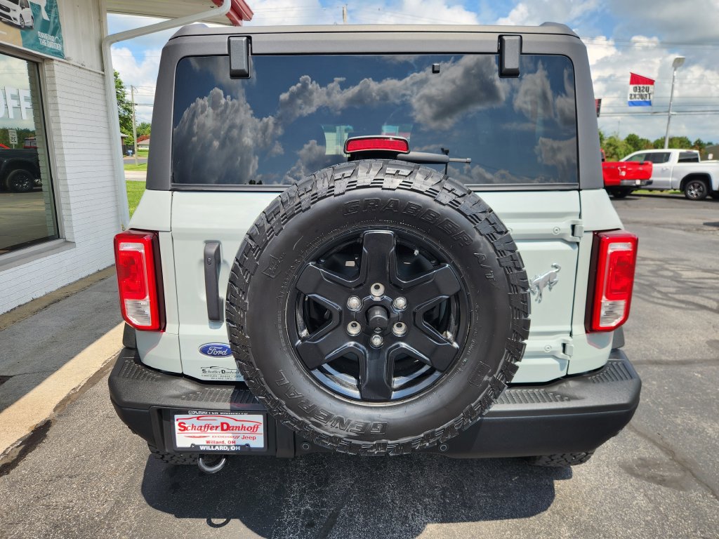 Used 2023 Ford Bronco Black Diamond AWD/4WD image 5