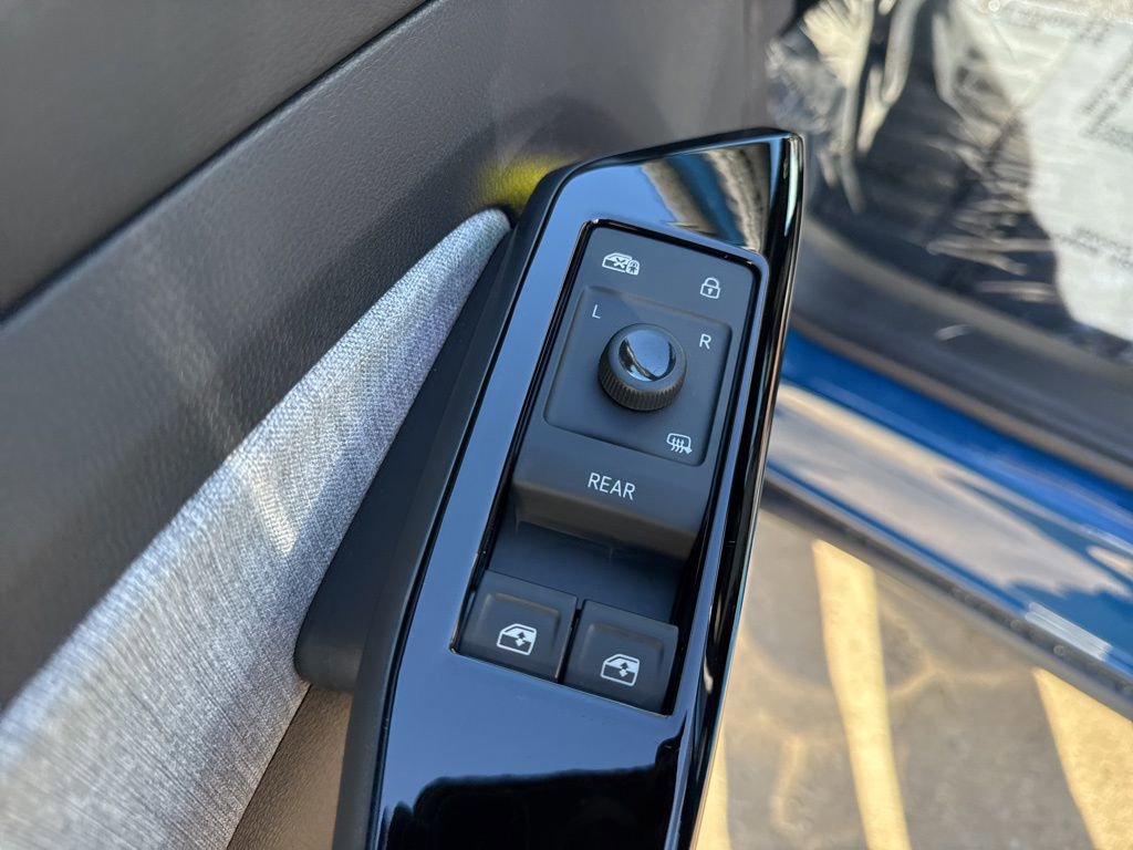 New 2026 Volkswagen ID.4 Pro image 11