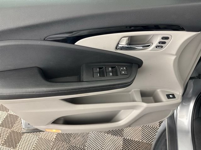 Used 2019 Honda Ridgeline RTL-E image 23
