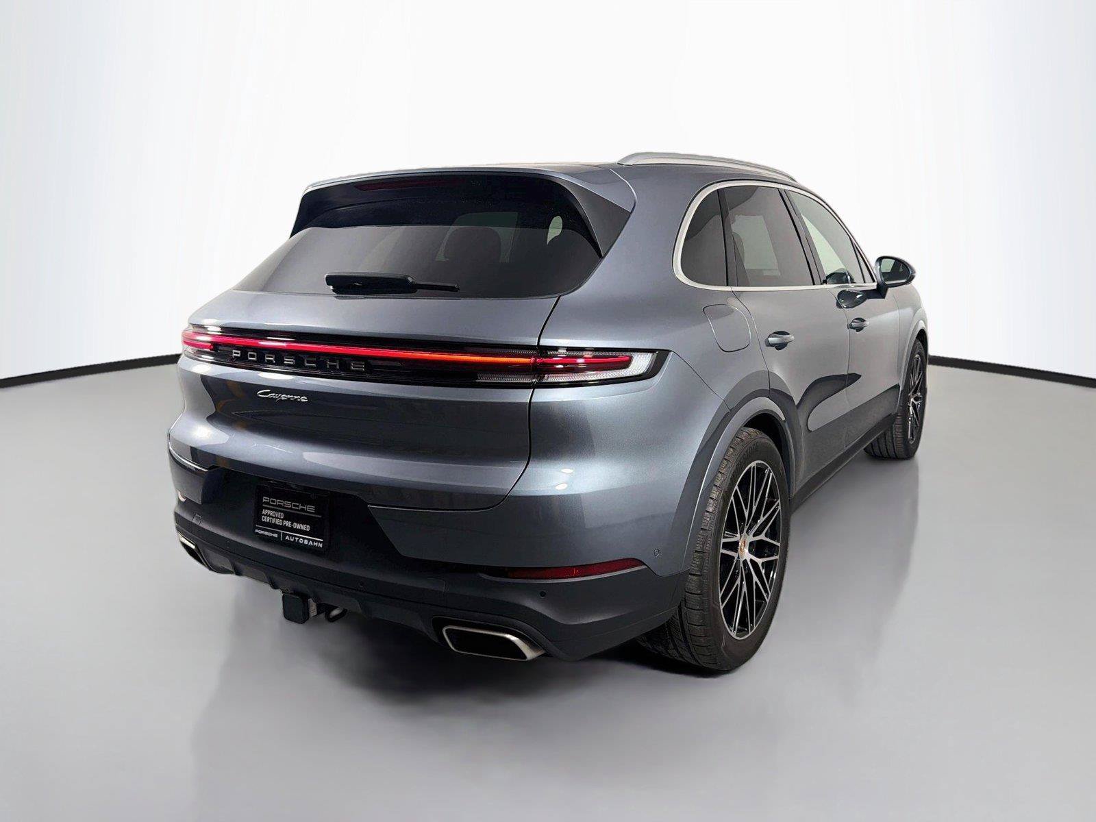 Certified 2026 Porsche Cayenne AWD/4WD image 7