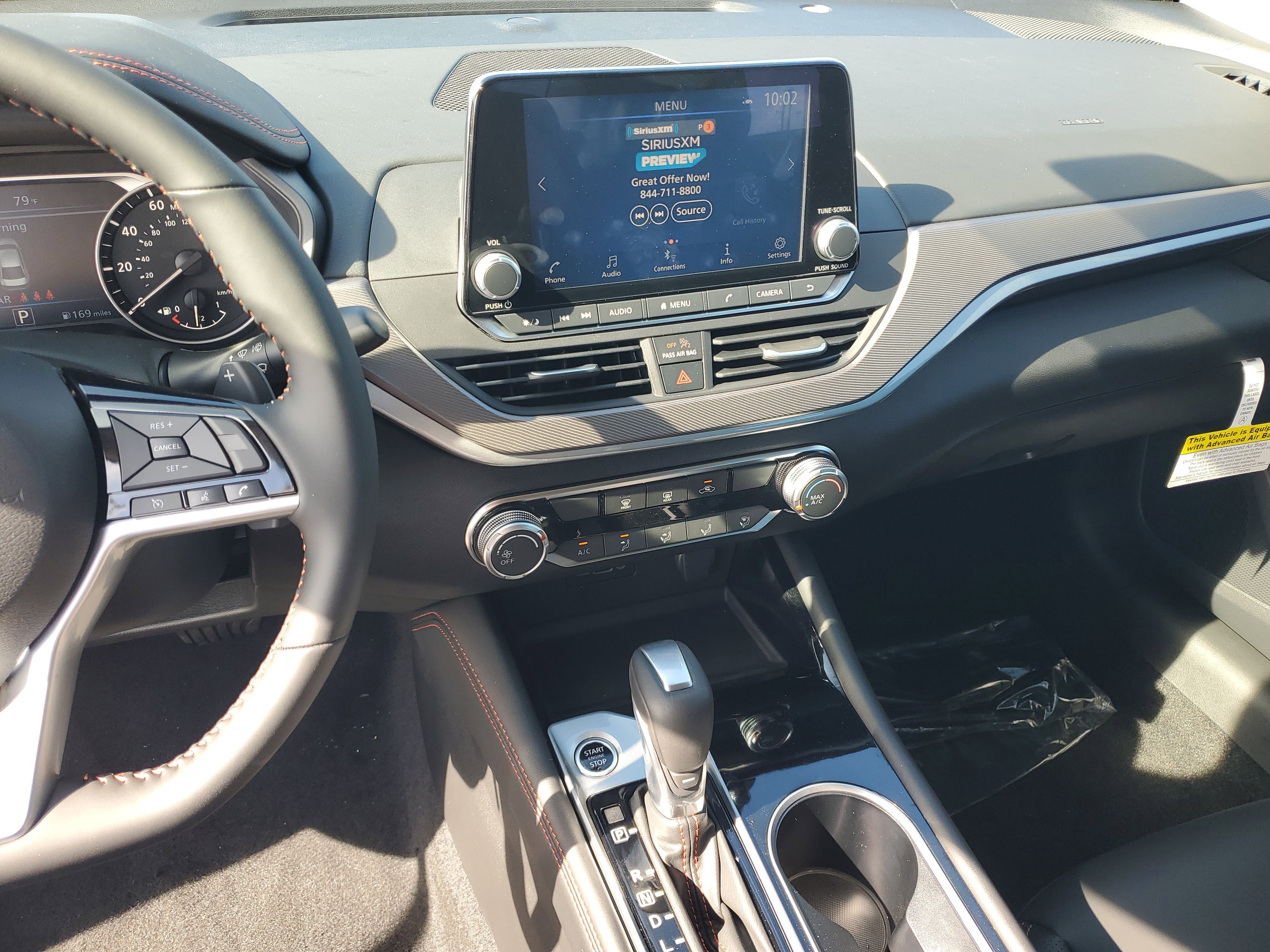 New 2025 Nissan Altima 2.5 SR image 15