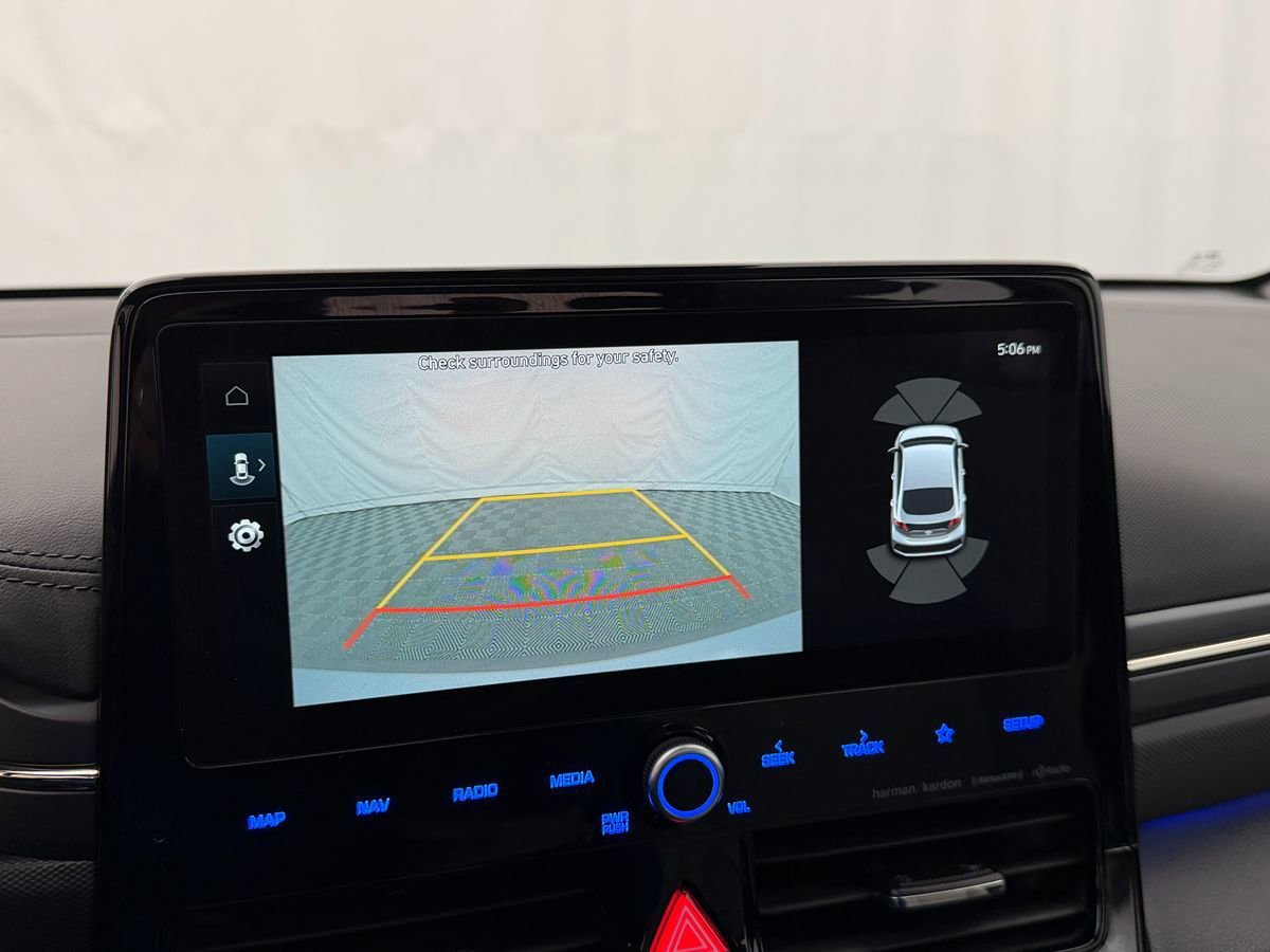 Used 2021 Hyundai Ioniq Limited FWD image 21