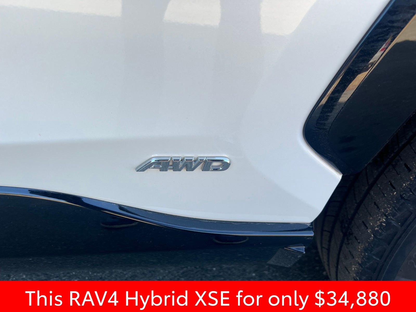 Used 2024 Toyota RAV4 XSE image 39
