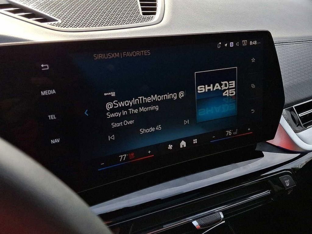 Used 2025 BMW X2 xDrive28i image 17