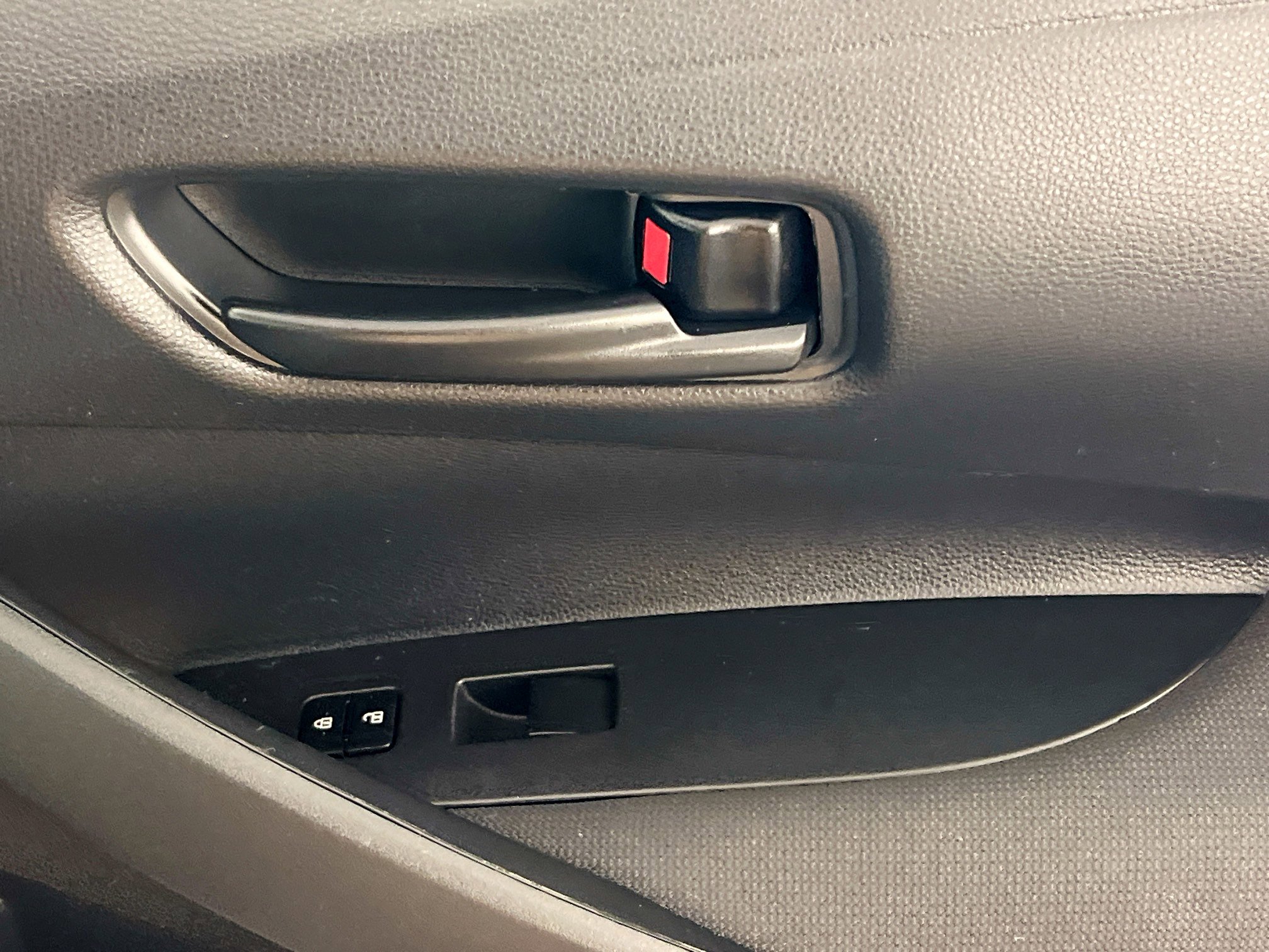 Used 2024 Toyota Corolla LE image 31