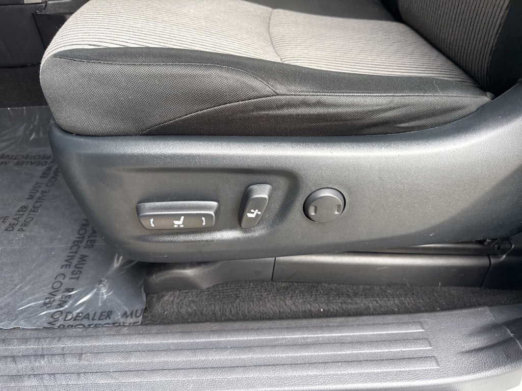 Used 2021 Toyota 4Runner SR5 image 31