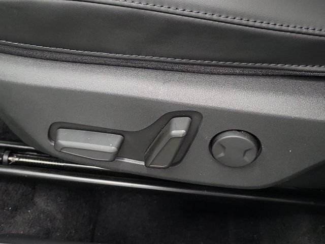 Certified 2024 Kia Niro EX FWD image 24