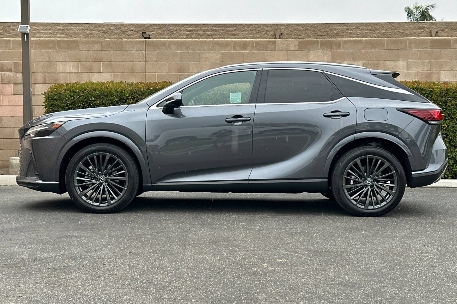 Certified 2025 Lexus RX 350h w/ Convenience Package AWD/4WD image 7
