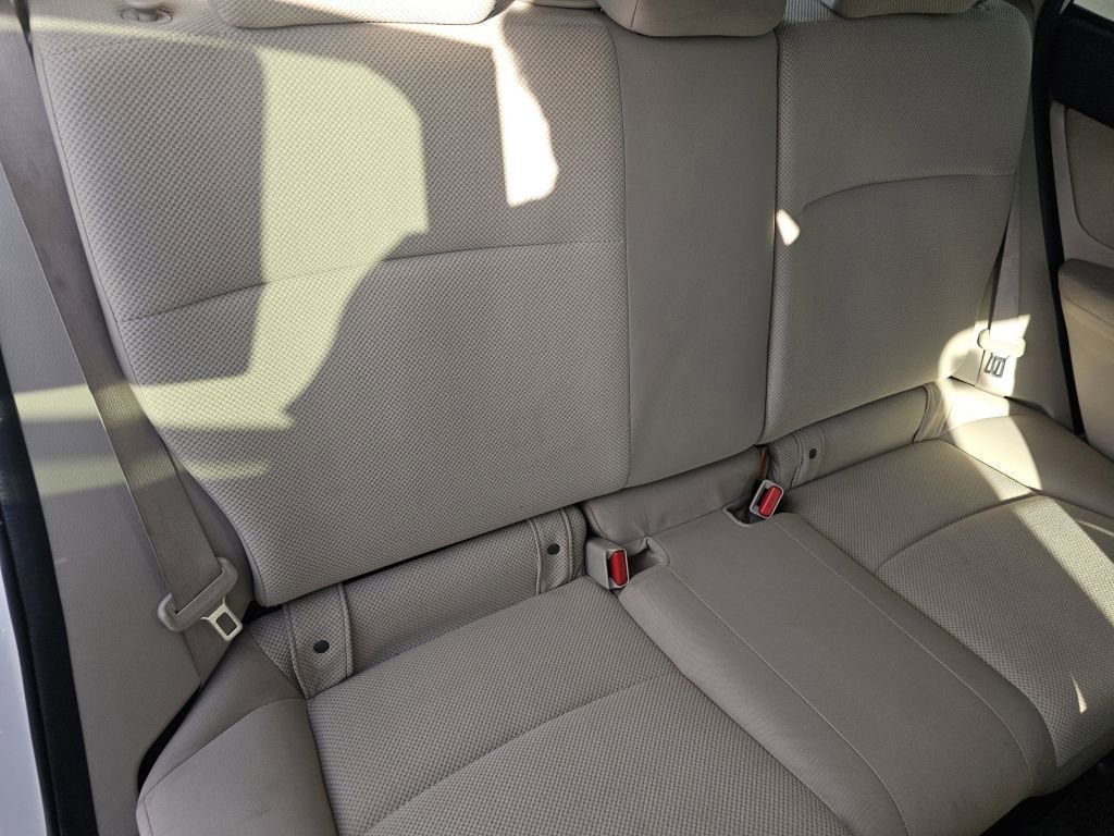 Used 2014 Subaru Impreza 2.0i Premium w/ All-Weather Package w/CVT image 26