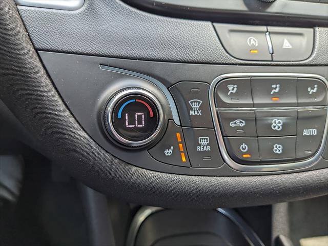 Used 2023 Chevrolet Malibu LT FWD image 21