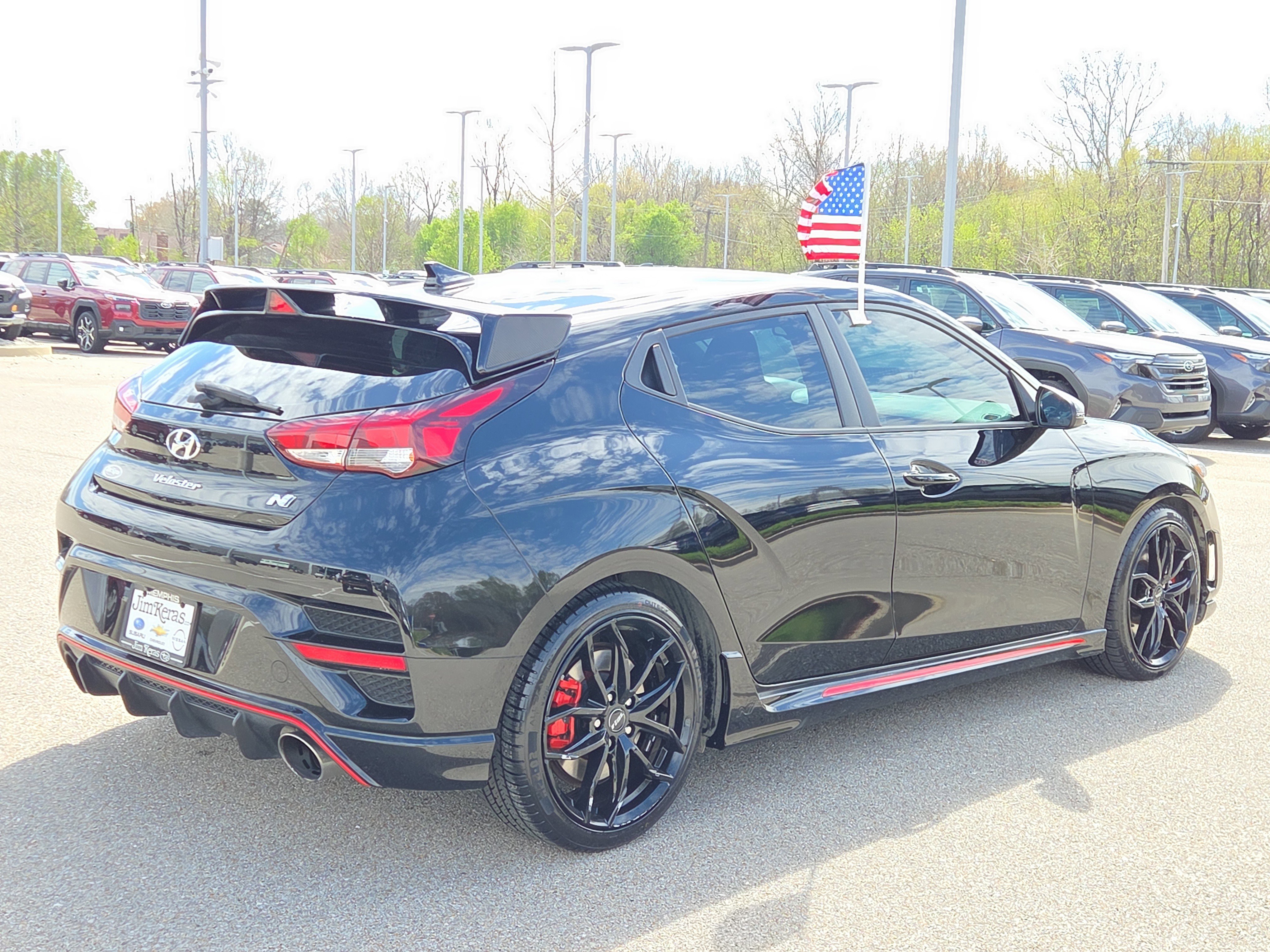 Used 2021 Hyundai Veloster N image 3