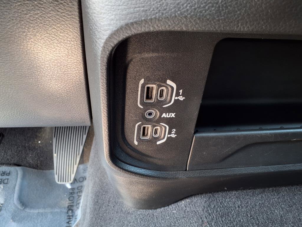 Used 2024 RAM 2500 Big Horn AWD/4WD image 15