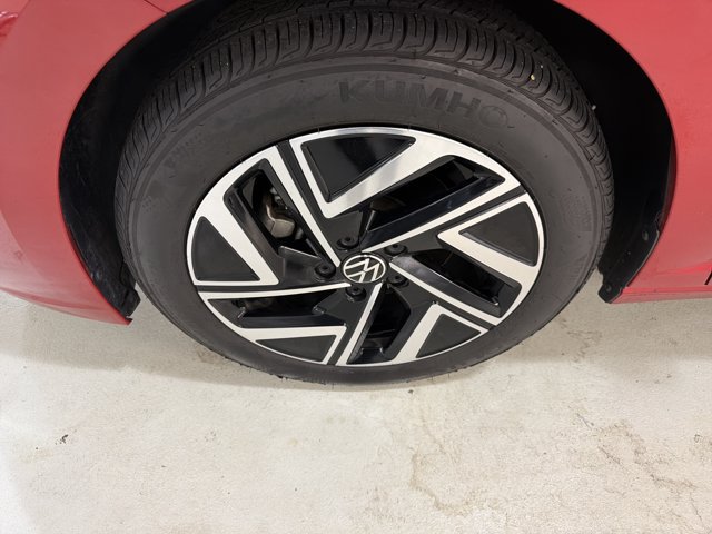 Certified 2024 Volkswagen Jetta SEL FWD image 11