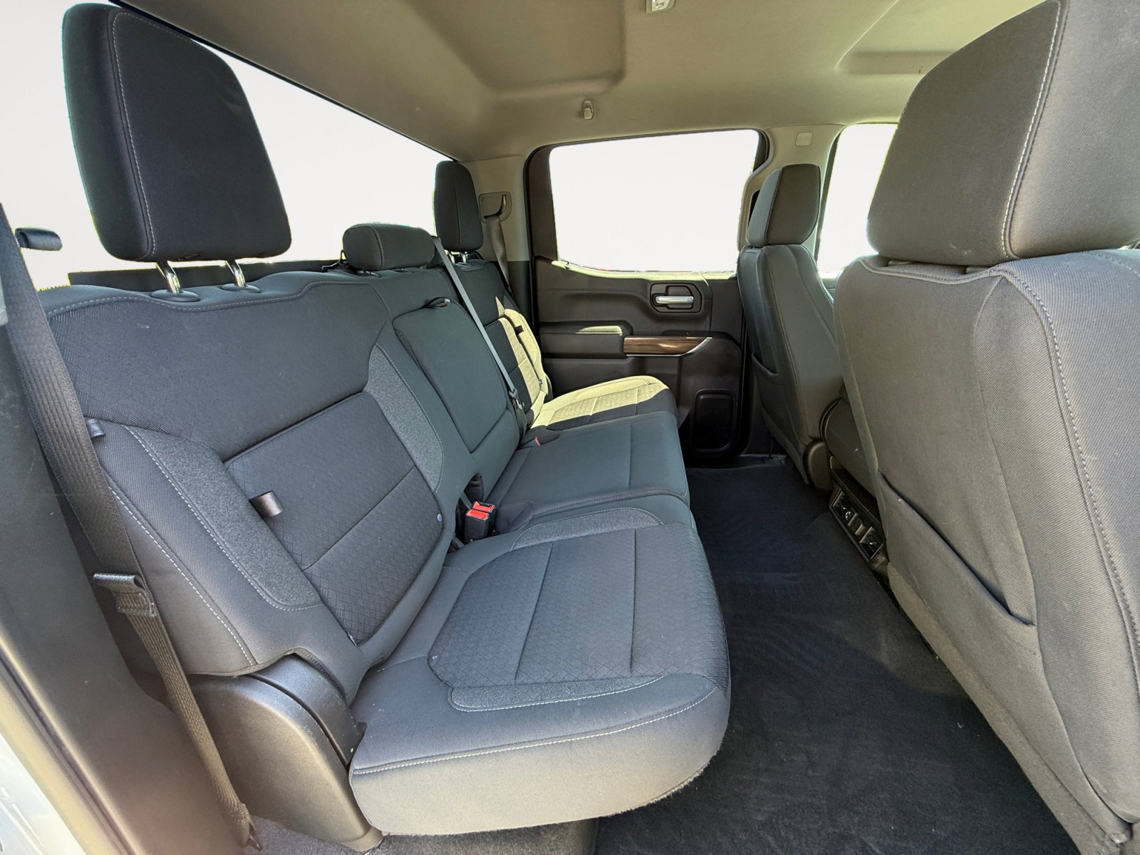 Used 2020 Chevrolet Silverado 1500 LT Trail Boss w/ Convenience Package AWD/4WD image 18