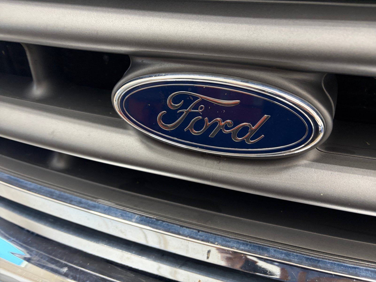 Used 2004 Ford F250 Lariat AWD/4WD image 22