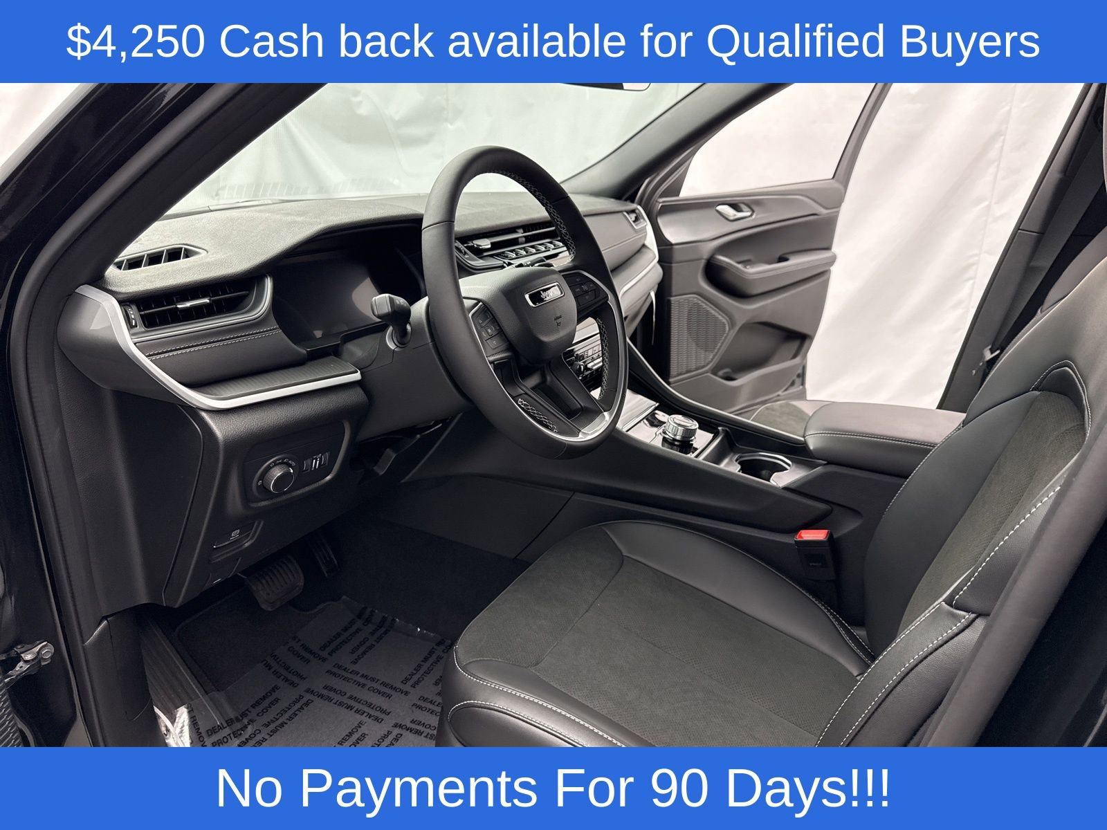 New 2025 Jeep Grand Cherokee Altitude image 11