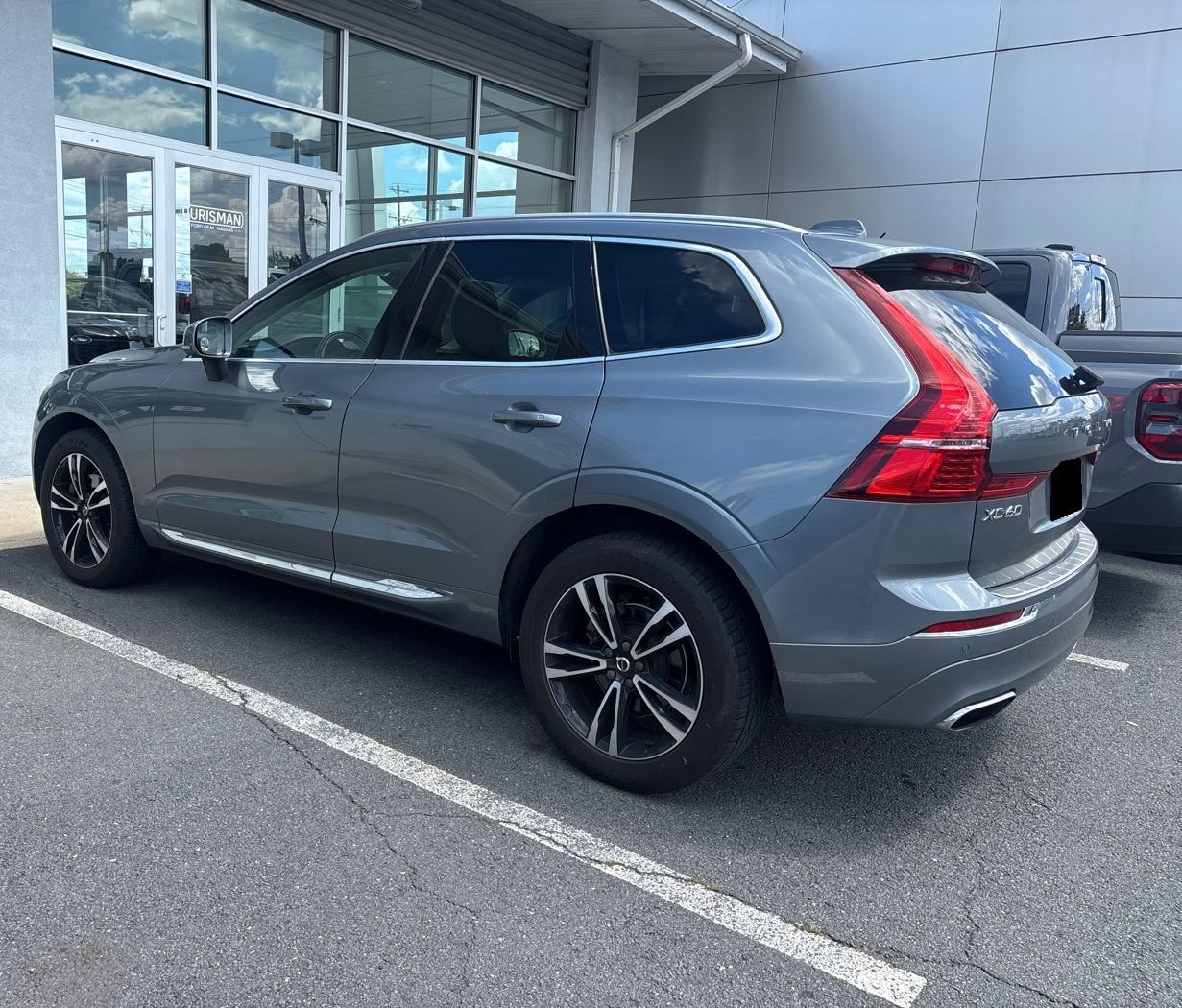 Used 2020 Volvo XC60 T5 Inscription w/ Protection Package Premier AWD/4WD image 3