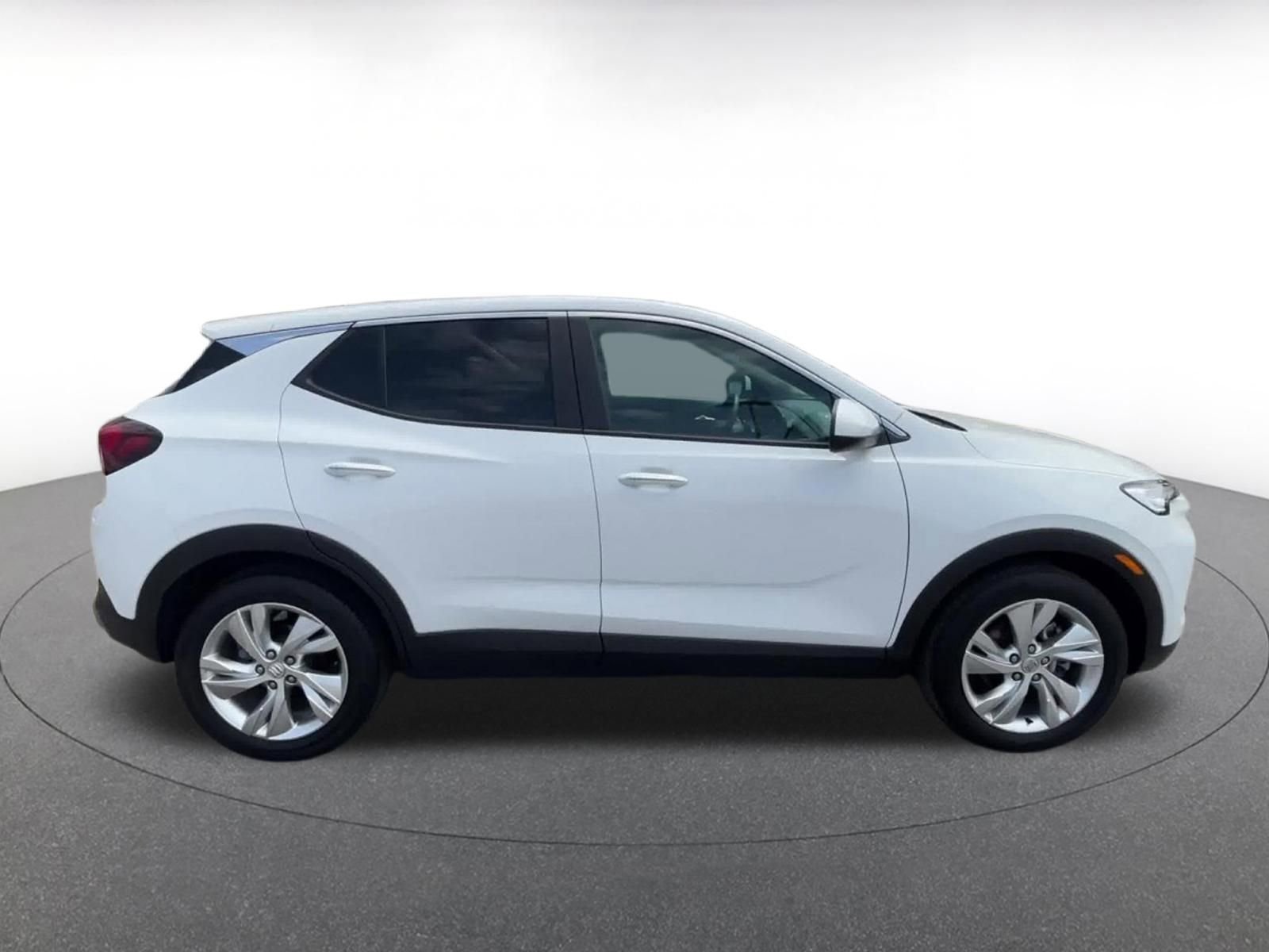 Used 2025 Buick Encore GX Preferred FWD image 16