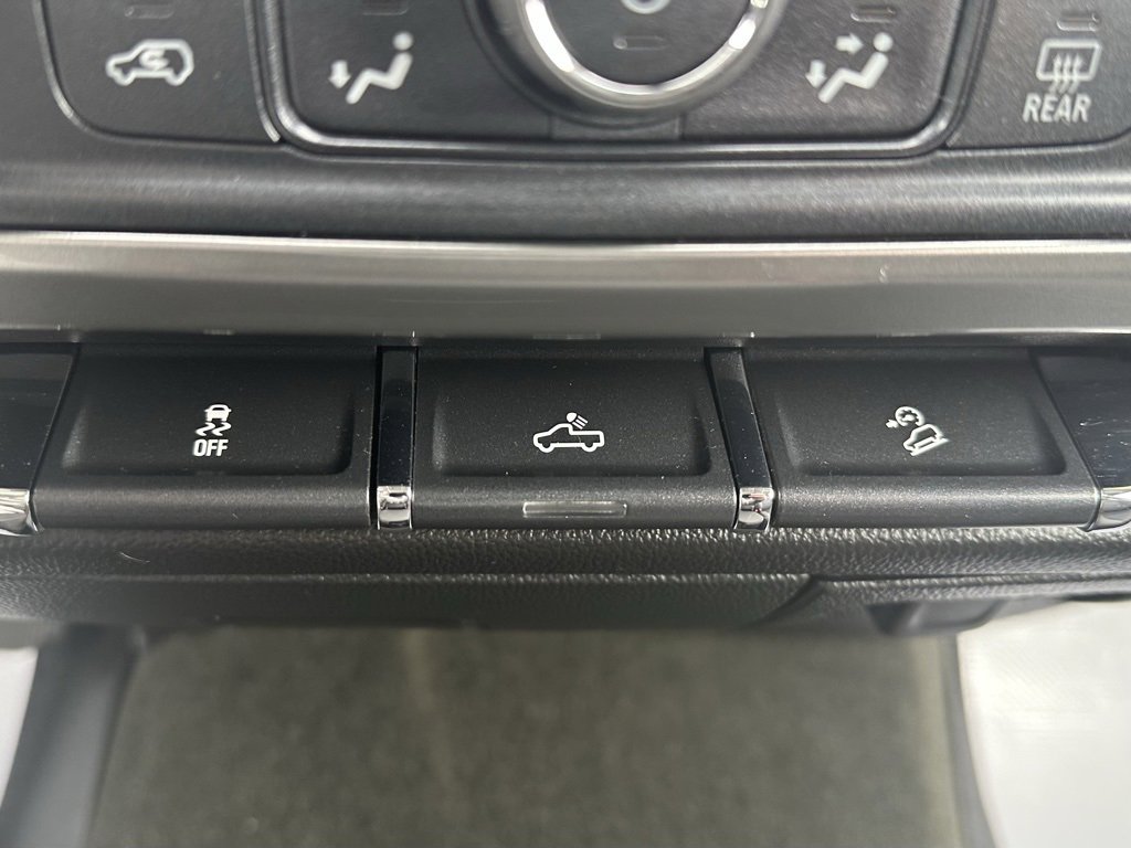 Used 2017 Chevrolet Silverado 1500 LT w/ All Star Edition image 27