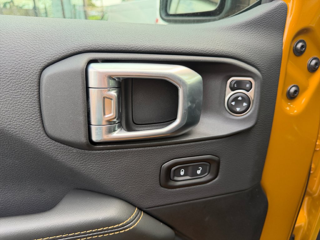 New 2026 Jeep Wrangler Unlimited Sahara AWD/4WD image 11