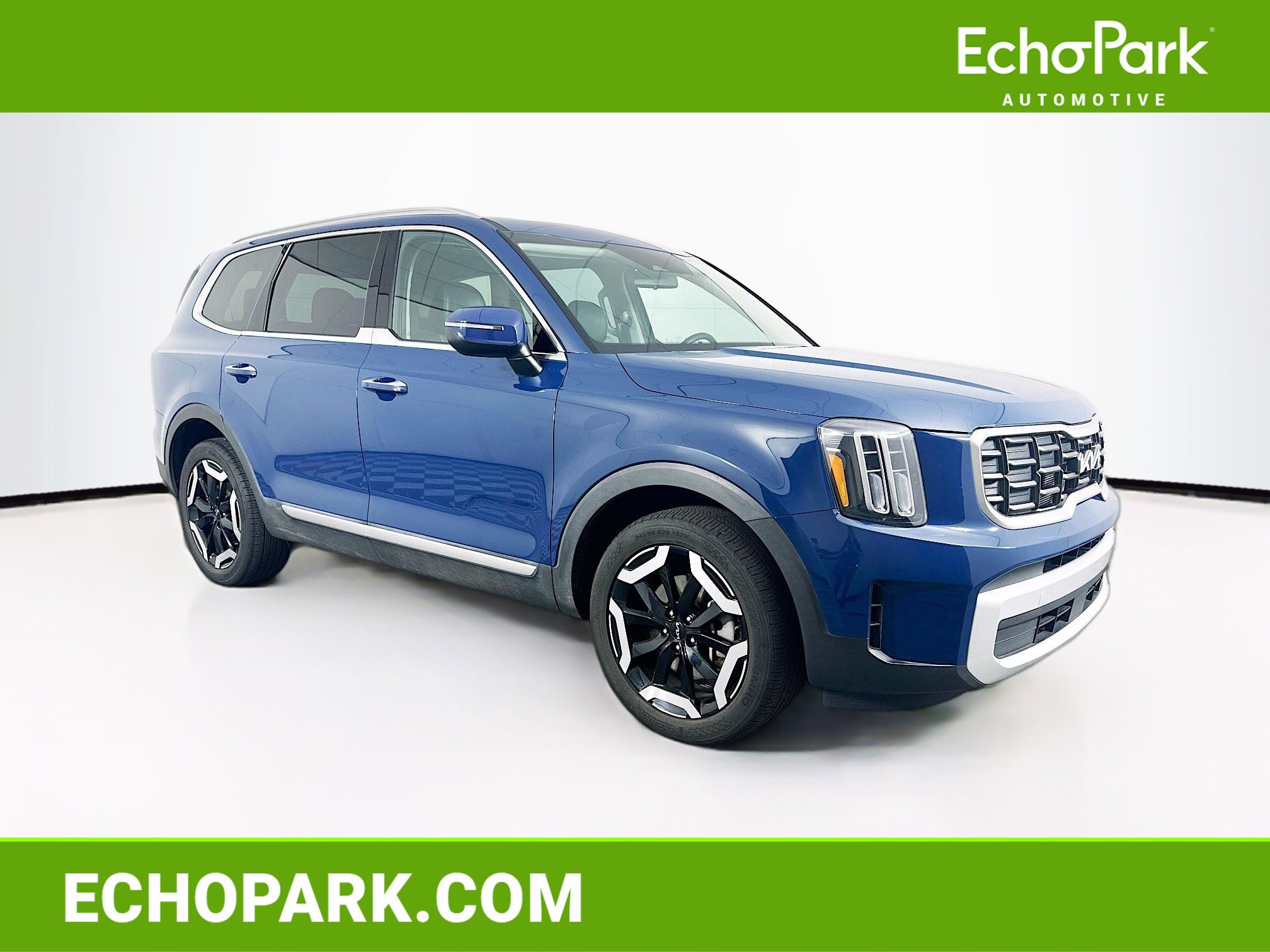 Used 2025 Kia Telluride S FWD image 1