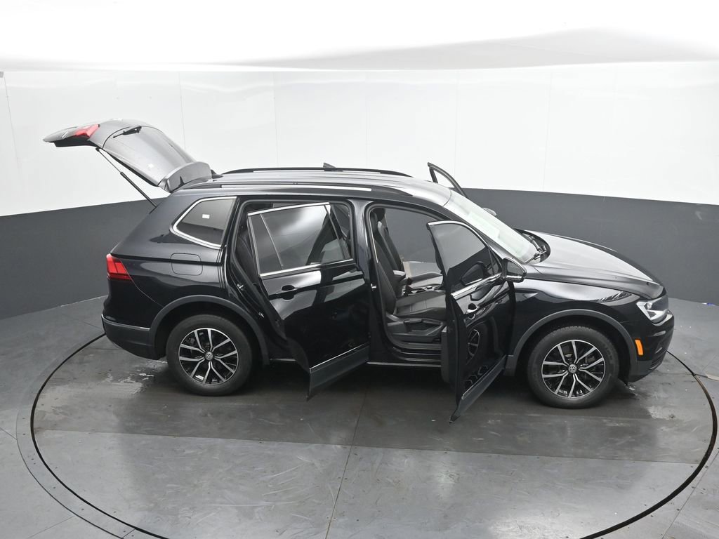 Used 2021 Volkswagen Tiguan SE AWD/4WD image 55