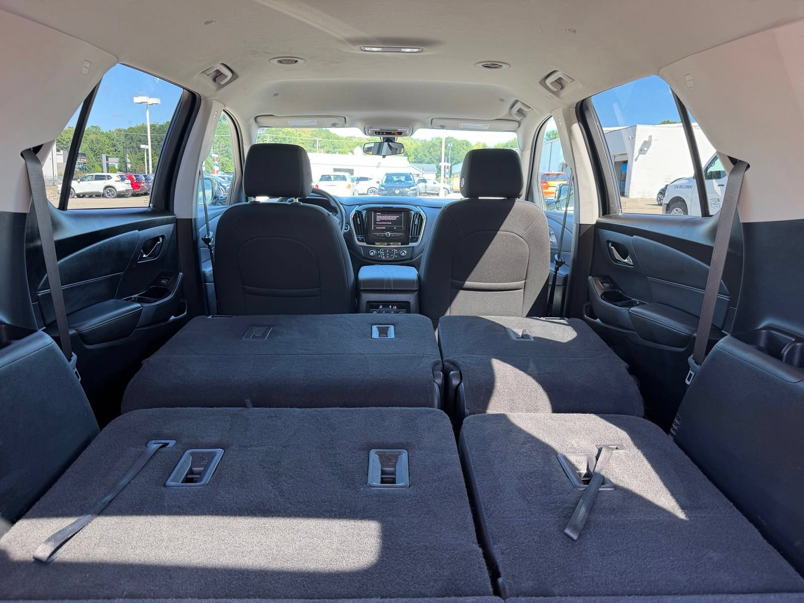 Used 2020 Chevrolet Traverse LS AWD/4WD image 31