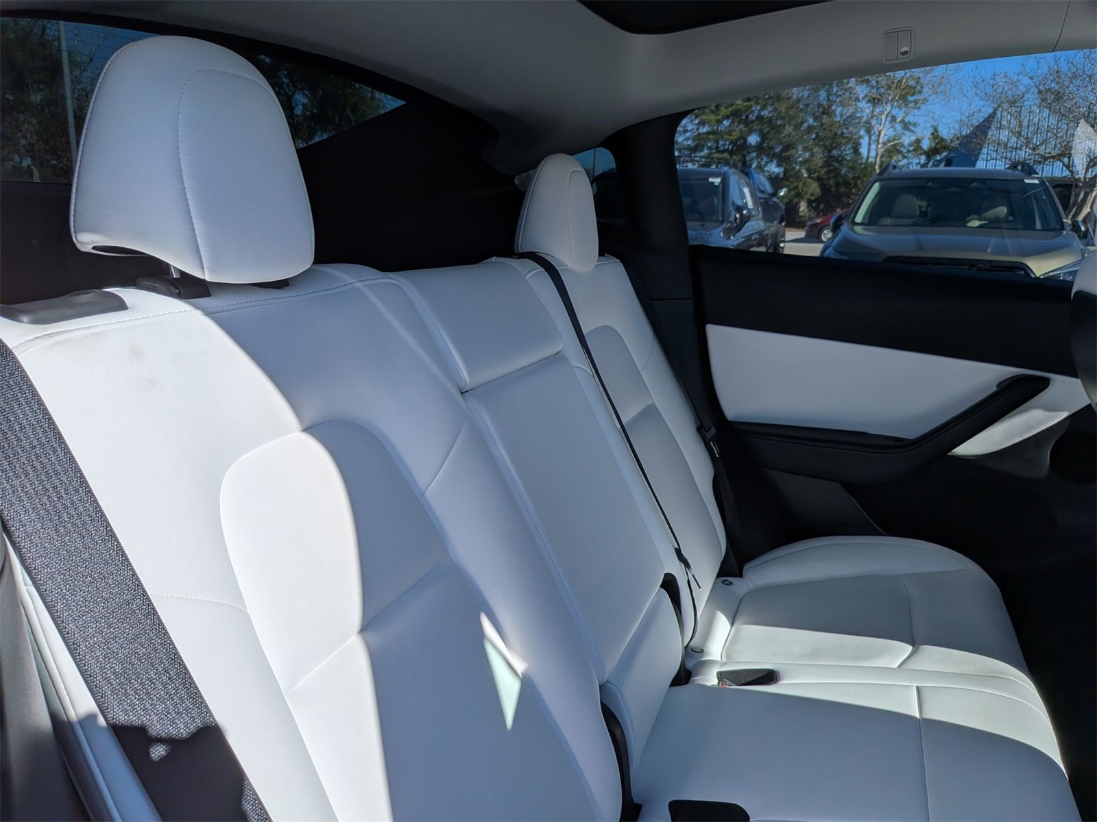 Used 2022 Tesla Model Y Performance image 33